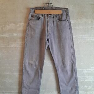 388a. gray vintage Levi's 501 red tab distressed button fly denim jeans, 32x32